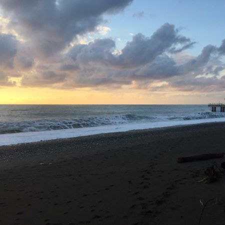 SunSet Villa Pizunda Bagian luar foto